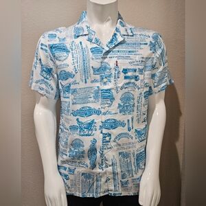 Levi's Men's Relaxed Fit Short Sleeve L Button-Up Blue Levi's  Logo Printed NWT